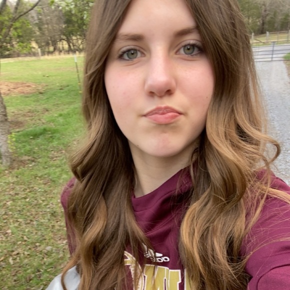 Meet your Posher, Emma - Picture 1 of 1